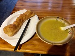 -德居源
