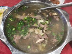 -谢老五跷脚牛肉·非遗传承店