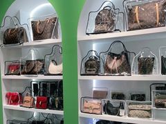 -海星奢选二手奢侈品手表包包鉴定回收寄卖(墨玉南路店)