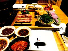 -炙忧烤肉屋(中国铁建广场店)