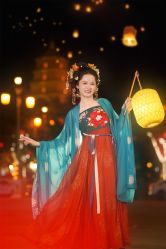 -支流映画摄影·汉服妆造跟拍(本宫来了银泰店)