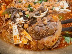 -张翻越·川渝冒菜·武汉黑鸭煲(城北万象城店)