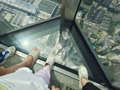 -平安金融中心云际观光层