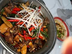 -郭婆婆疯子鸡·土货江湖菜馆