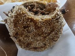 五香烧饼夹牛肉-牛街老爆肚满(牡丹园店)