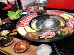-哈哈碳都·牛肋条无限自助烤肉(宝龙店)