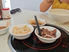 -三头牛·潮汕牛肉生蚝火锅 (夏湾店)