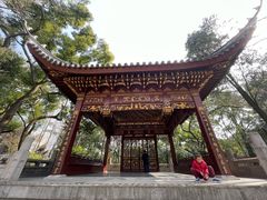 -汇龙潭