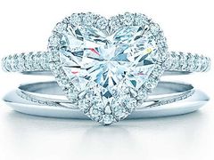 -Tiffany & Co.蒂芙尼
(广州太古汇店)