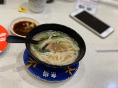 骨头汤乌冬面-京樽回転寿司(奥林匹克店)
