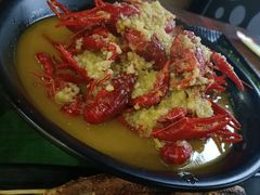 -龙虾风暴(松江店)