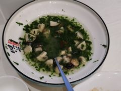 -沪华海鲜大酒楼(南汇店)