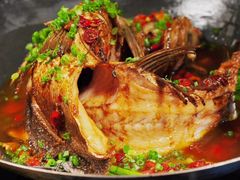 新式家法煮鱼-铭厨特色家常菜(金色溪泉湾店)