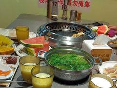-黑金·寻焰自助百汇·烤肉·火锅(中街店)