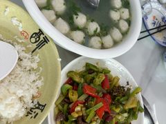 -丹水桥地锅鱼·翘嘴鲌·地方特色全鱼宴(丹江口大坝店)
