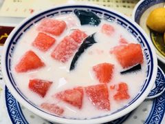 -广信牛奶甜品世家(台东店)