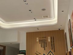 -郑远元专业修脚房(晴川街店)