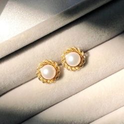 -威德钻石-克拉钻大本营(南京东路店)