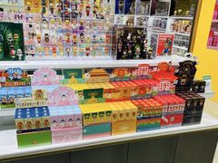 -泡泡玛特POPMART机器人店(高新万达店)