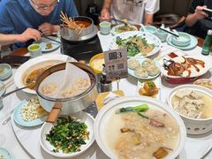 -梅利汴京烤鸭•开封豫菜地标店(东大街店)