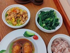 -雪梅月子中心(华侨城店)