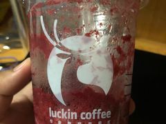 -瑞幸咖啡(江南万达三层店)