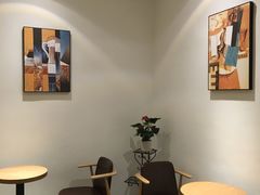 -WOW coffee