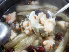 -花苑美食横琴生蚝火锅(拱北粤华路店)