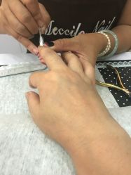 -美斯洛美甲美睫连锁店