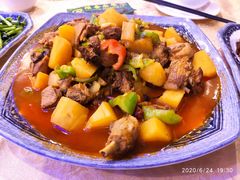 大盘鸡-维吾尔餐厅(宜山路店)