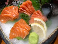 三文鱼刺身-鳗鱼家·深夜食堂(军博店)