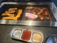 -俊熙家点餐式自助烤肉店(1227广场店)