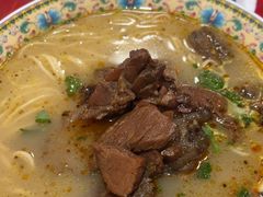 -金杨拉面王小吃面馆·牛三宝面·红烧牛肉粉