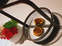 一口鲍鱼酥-三号黄浦会Canton Table