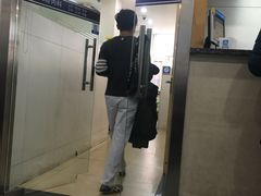 -上海市徐汇区口腔医院