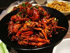 -巴厘龙虾·榜首油焖大虾(音乐学院·沿江酒馆店)