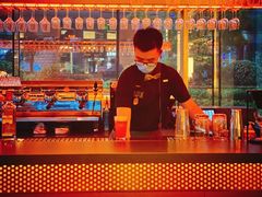 -星巴克臻选(上海合生汇1F店)