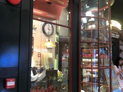 -西西弗书店&矢量咖啡(壹方购物中心店)