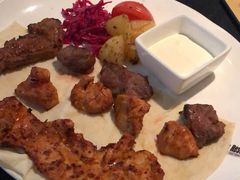 艾菲斯烤肉拼盘-Efes Turkish & Mediterranean Cuisine 艾菲斯餐厅(陆家嘴店)