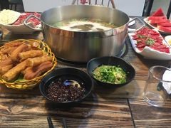 -牛缘村·贵州黄牛肉火锅(西善桥店)