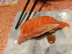 大满足三文鱼鱼腩寿司-元气寿司(东方宝泰店)