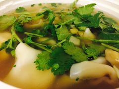 超级全家福-吉祥馄饨(杭州博库书城店)