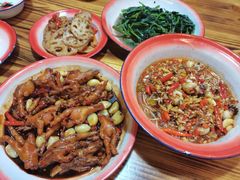 -老三样·美食研究中心(世贸路店)