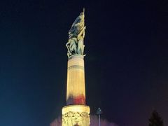 -人民防洪胜利纪念塔