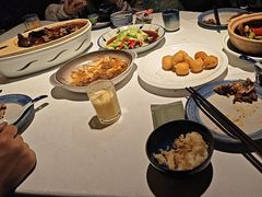 -八府香鸭·啫啫煲(华山路店)