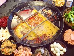 -岗上渣渣老火锅(两路口店)