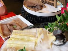 -小龙翻大江文化火锅(宽窄店)