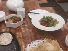 -一楼食业·美食人家