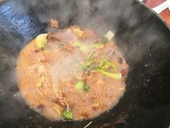 -武氏皖北网红三胖地锅鸡(桐城路店)