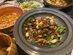 -云海肴·汽锅鸡·云南代表菜(天山百盛优客店)
